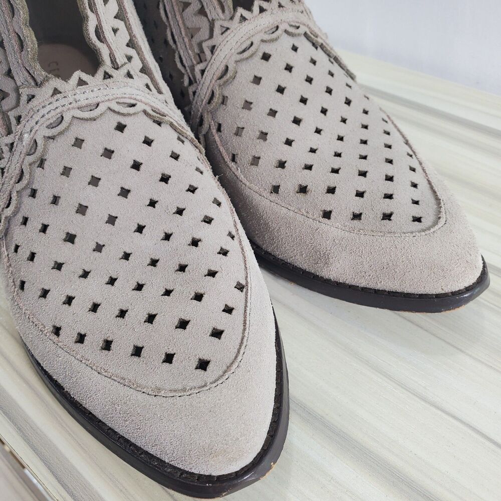 8 Cecelia Anthropologie Tate Suede Bootie Cut Out Perforated Taupe Ankle Boot - Picture 4 of 10